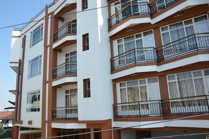 Holiday Hush Haven Hotel Shillong Luaran gambar
